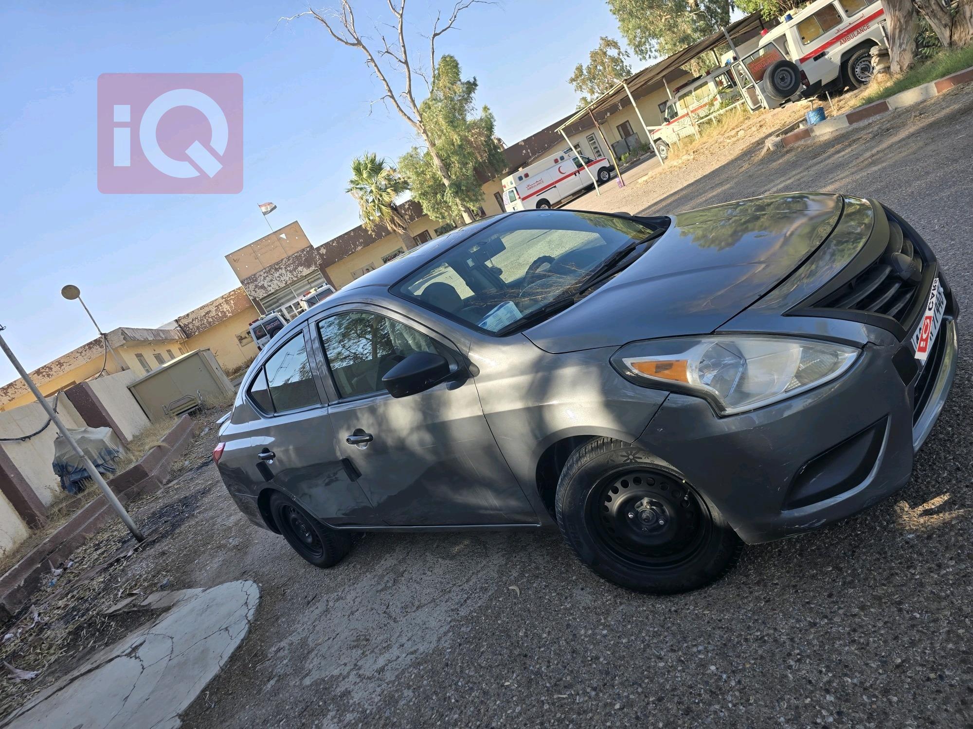 Nissan Versa